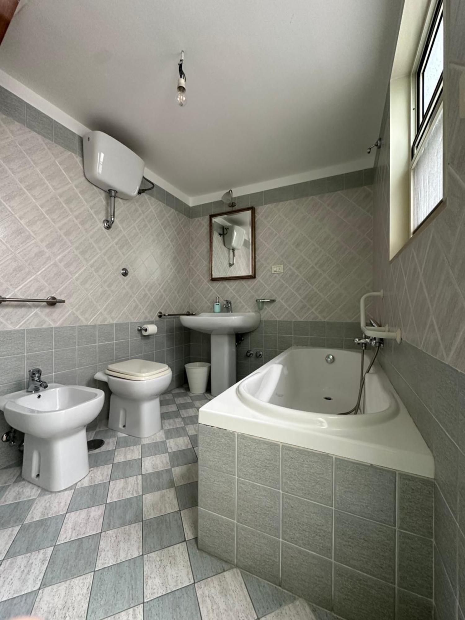 Palazzo Dei Pavoni Apartment Brindisi Luaran gambar