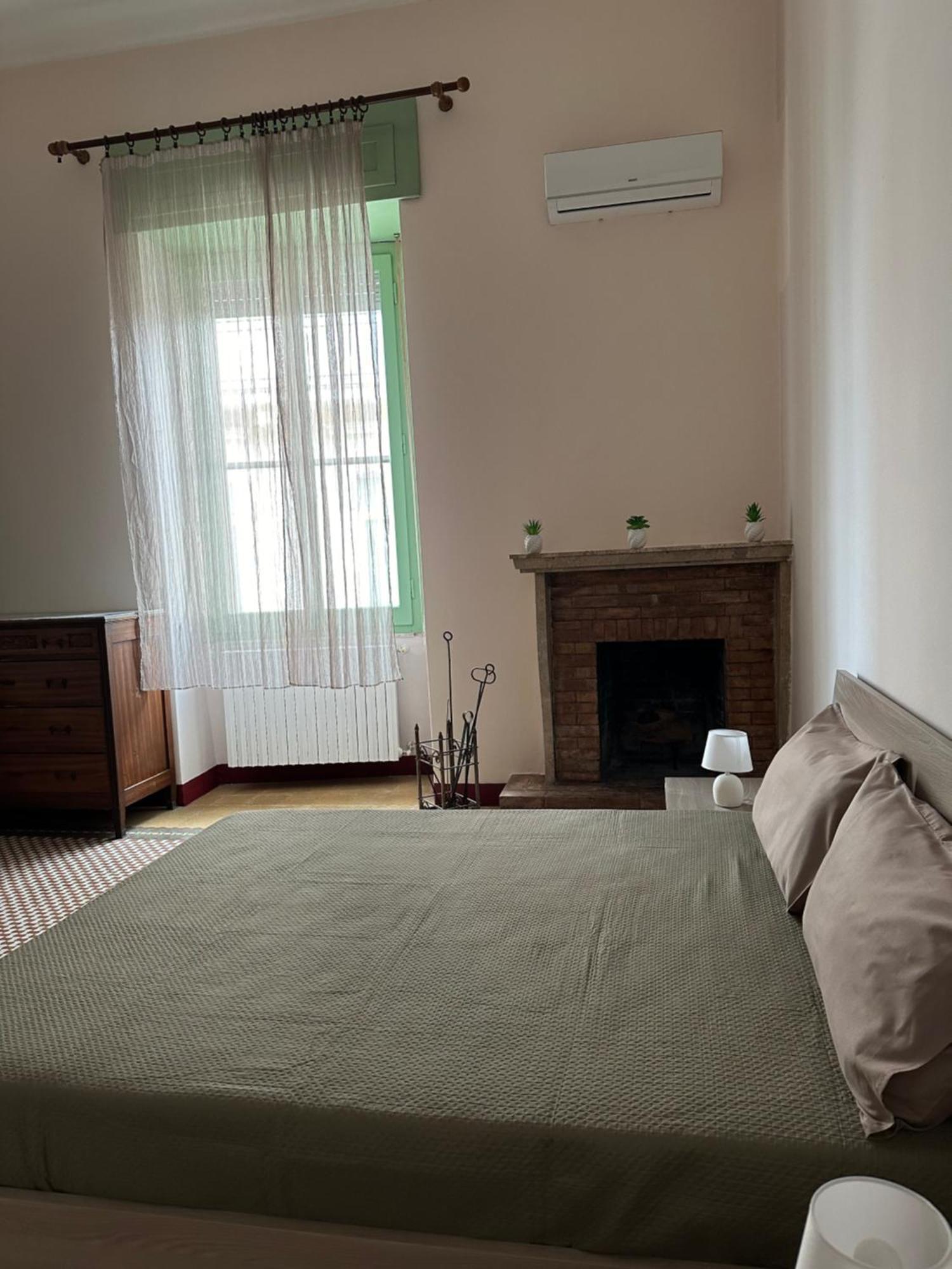 Palazzo Dei Pavoni Apartment Brindisi Luaran gambar