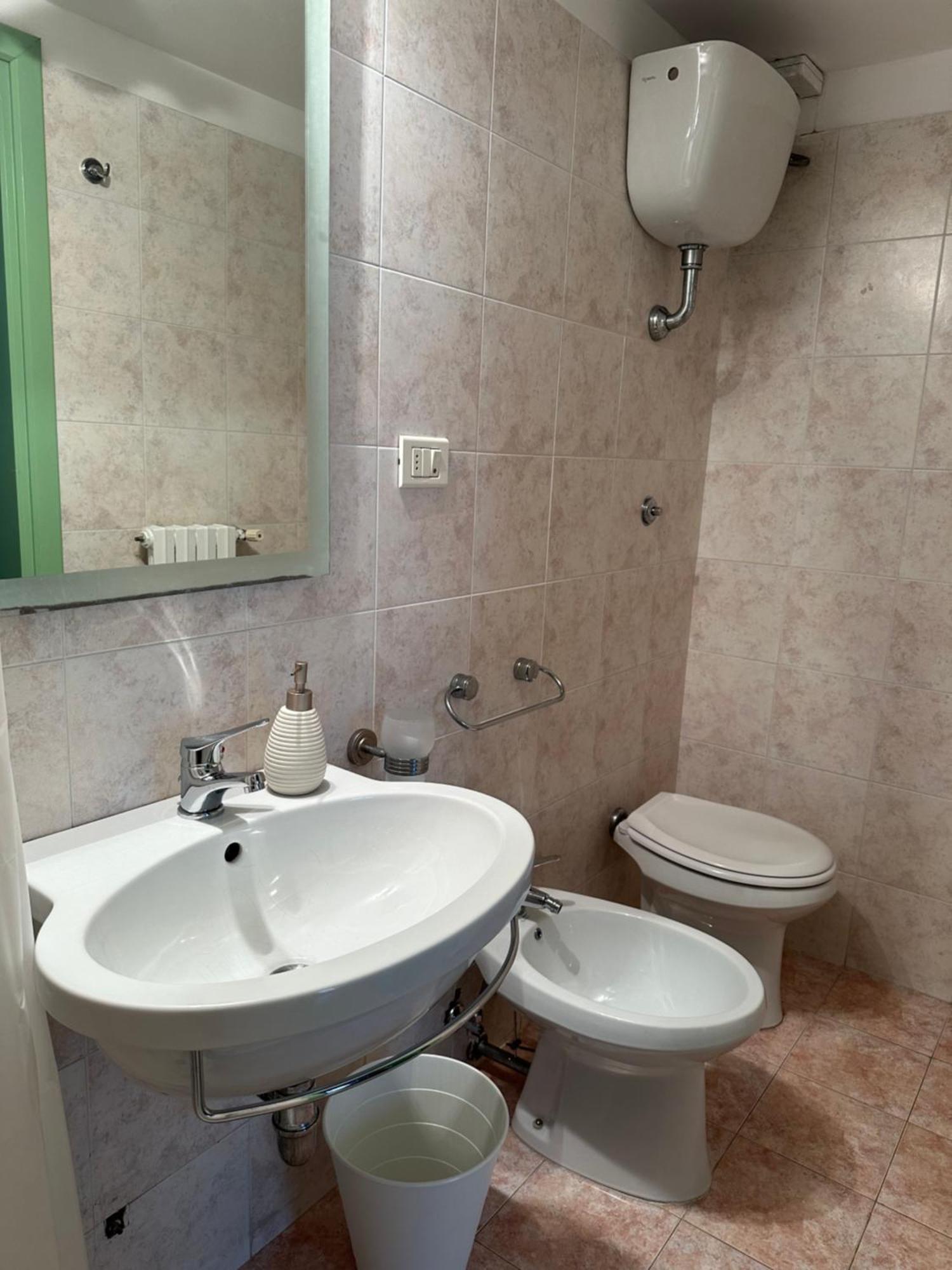 Palazzo Dei Pavoni Apartment Brindisi Luaran gambar