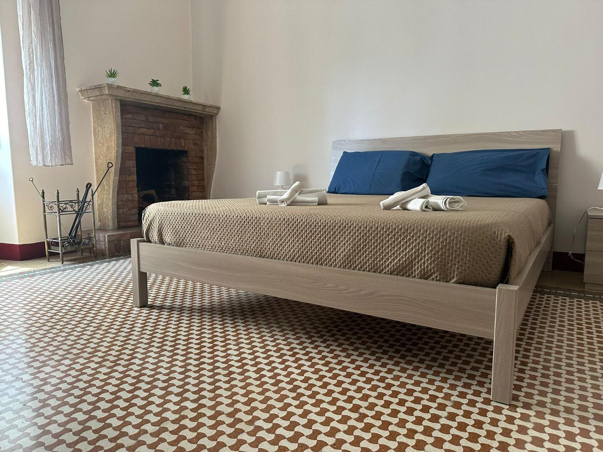 Palazzo Dei Pavoni Apartment Brindisi Luaran gambar